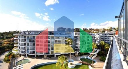 Two-bedroom apartment with designer furniture in Kestel district