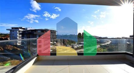 Трикімнатна квартира з дизайнерськими меблями в районі Кестель Трикімнатна квартира з дизайнерськими меблями в районі Кестель