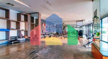 Трикімнатна квартира з дизайнерськими меблями в районі Кестель Трикімнатна квартира з дизайнерськими меблями в районі Кестель