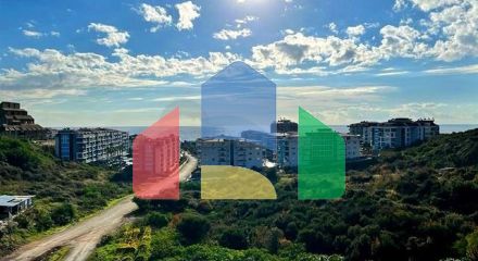 Трикімнатна квартира з дизайнерськими меблями в районі Кестель Трикімнатна квартира з дизайнерськими меблями в районі Кестель