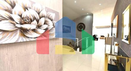 Трикімнатна квартира з дизайнерськими меблями в районі Кестель Трикімнатна квартира з дизайнерськими меблями в районі Кестель