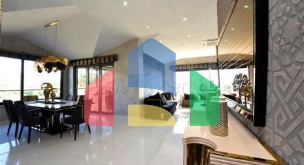 Трикімнатна квартира з дизайнерськими меблями в районі Кестель Трикімнатна квартира з дизайнерськими меблями в районі Кестель