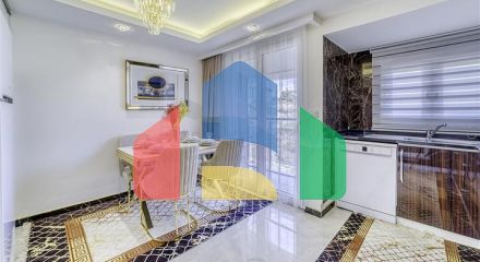Пентхаус с видом на горы в Кестеле