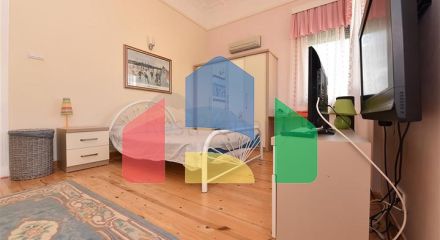 Вилла планировкой 6+1 с отдельной кухней в районе Кестель Вилла планировкой 6+1 с отдельной кухней в районе Кестель