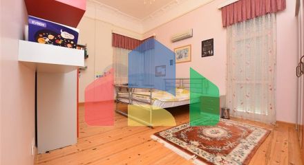 Вилла планировкой 6+1 с отдельной кухней в районе Кестель Вилла планировкой 6+1 с отдельной кухней в районе Кестель