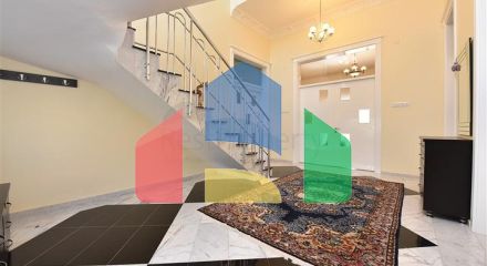 Вилла планировкой 6+1 с отдельной кухней в районе Кестель Вилла планировкой 6+1 с отдельной кухней в районе Кестель