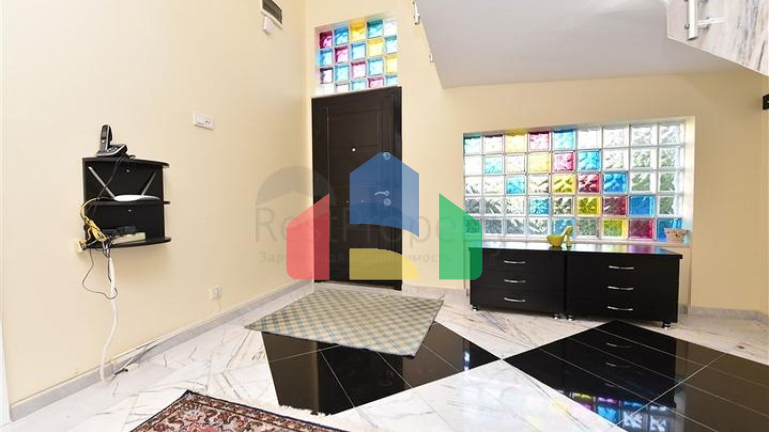 Вилла планировкой 6+1 с отдельной кухней в районе Кестель