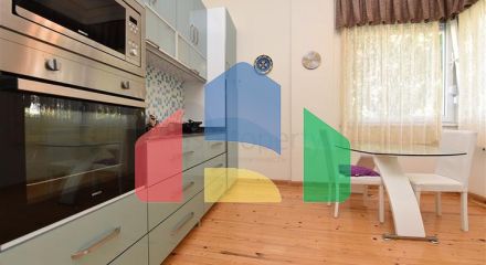 Вилла планировкой 6+1 с отдельной кухней в районе Кестель Вилла планировкой 6+1 с отдельной кухней в районе Кестель