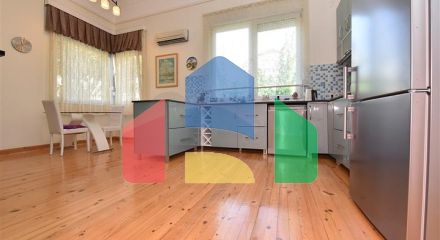 Вилла планировкой 6+1 с отдельной кухней в районе Кестель Вилла планировкой 6+1 с отдельной кухней в районе Кестель