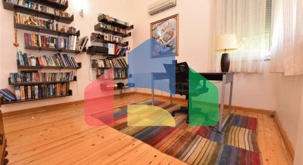 Вилла планировкой 6+1 с отдельной кухней в районе Кестель Вилла планировкой 6+1 с отдельной кухней в районе Кестель