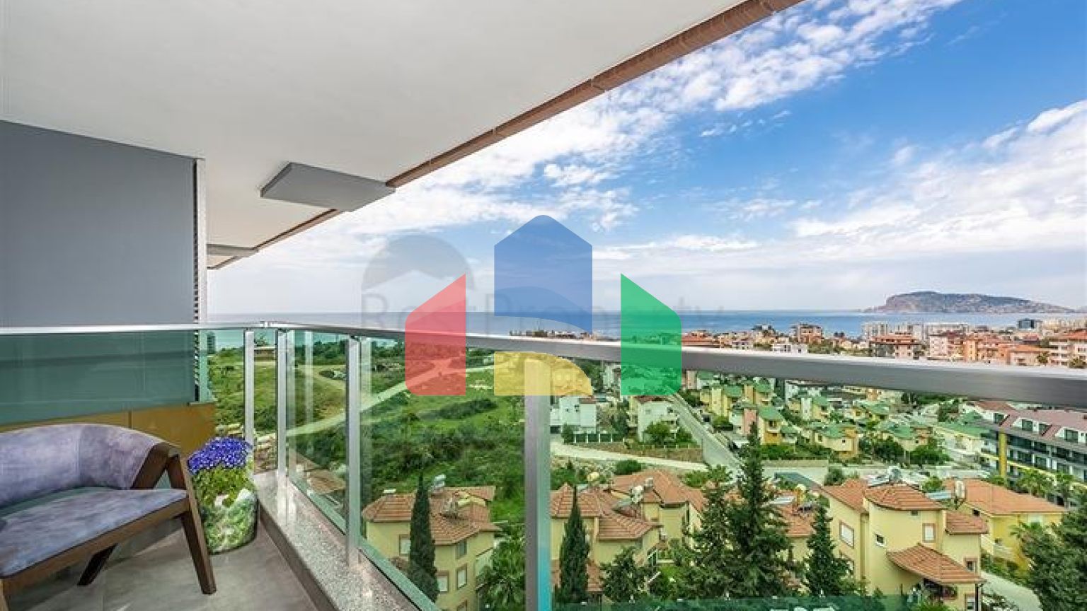 Розкішний пентхаус з видом на море і фортеця від власника