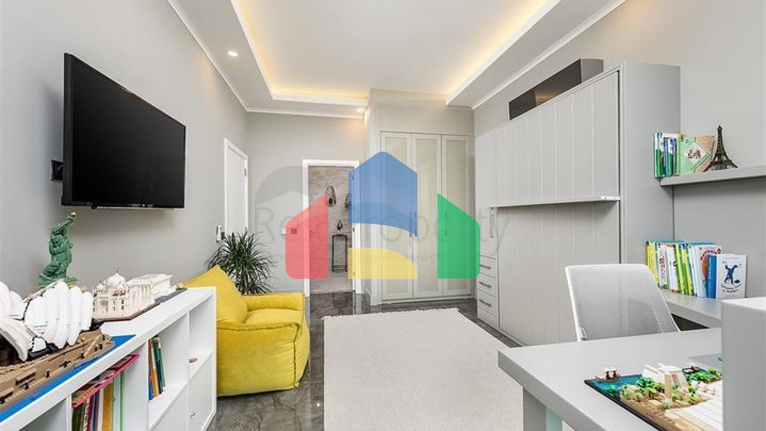 Розкішний пентхаус з видом на море і фортеця від власника