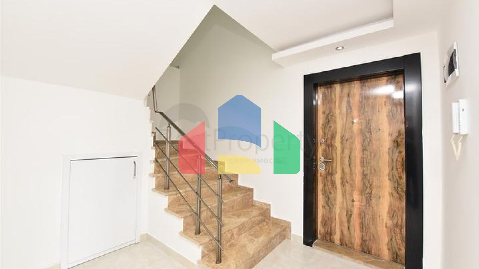 Двухуровневая квартира 4+1 в Кестель