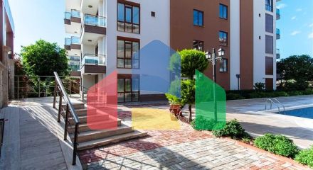 Двухуровневая квартира 4+1 в Кестель Двухуровневая квартира 4+1 в Кестель