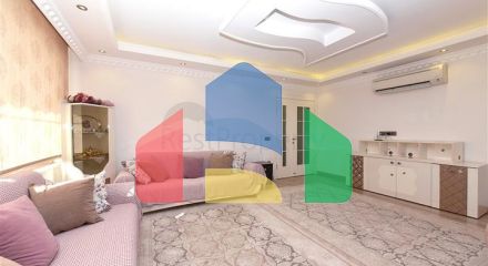 Просторная вилла 11+2 с частным участком и панорамным видом на море