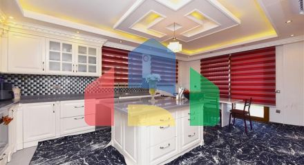 Просторная вилла 11+2 с частным участком и панорамным видом на море