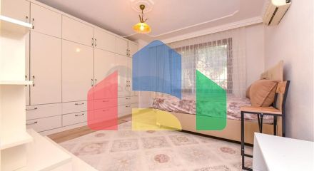 Просторная вилла 11+2 с частным участком и панорамным видом на море