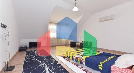 Просторная вилла 11+2 с частным участком и панорамным видом на море