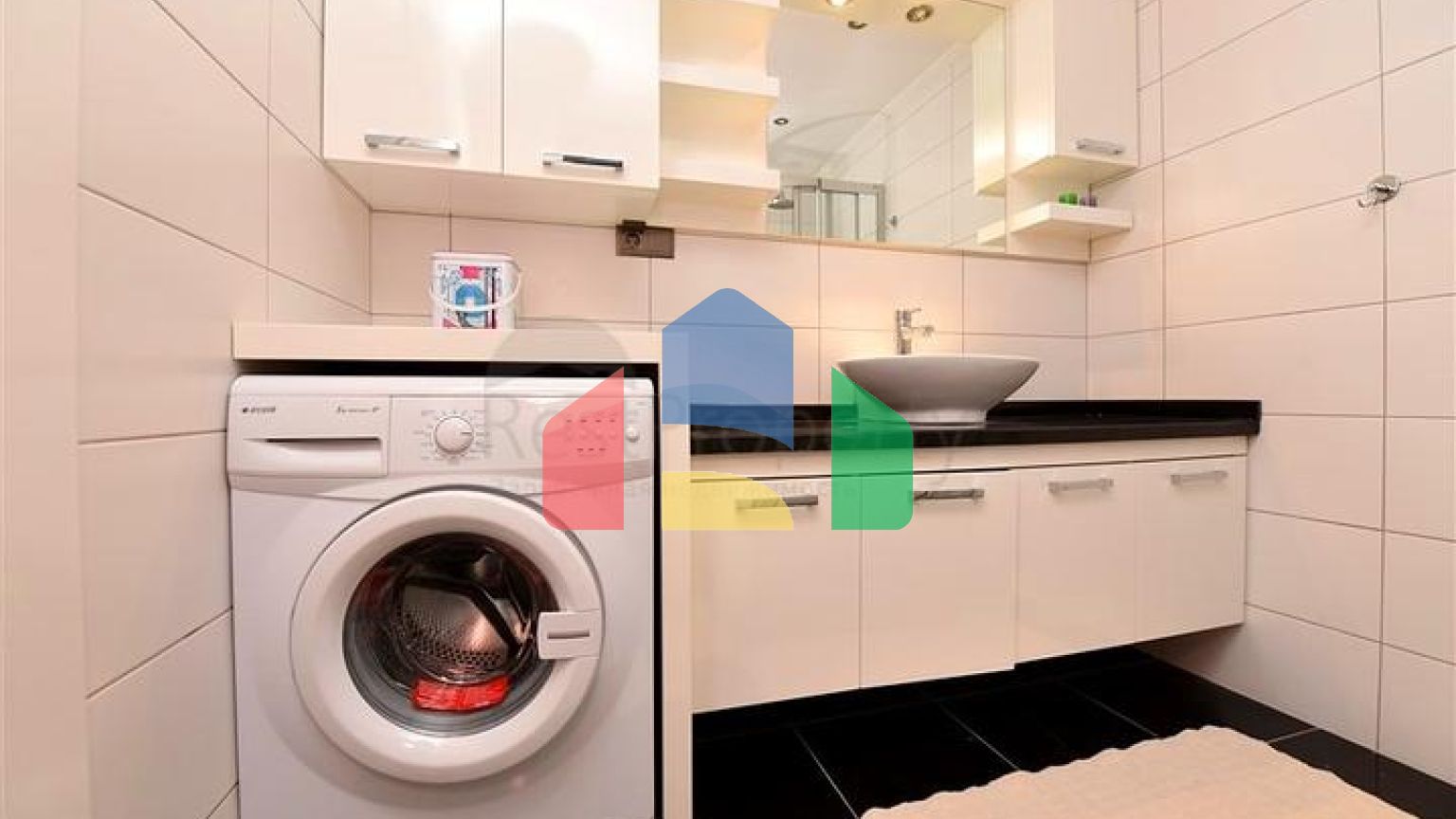 Просторная двухкомнатная квартира в 50 м от моря