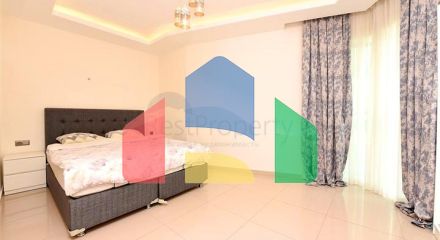 Просторная двухкомнатная квартира в 50 м от моря