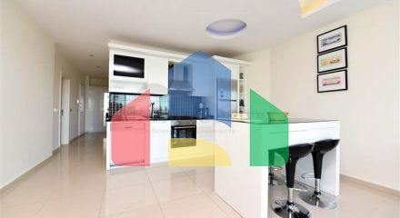 Просторная двухкомнатная квартира в 50 м от моря