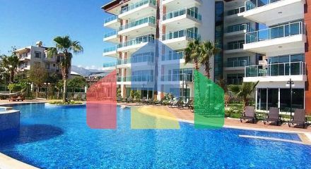 Просторная двухкомнатная квартира в 50 м от моря