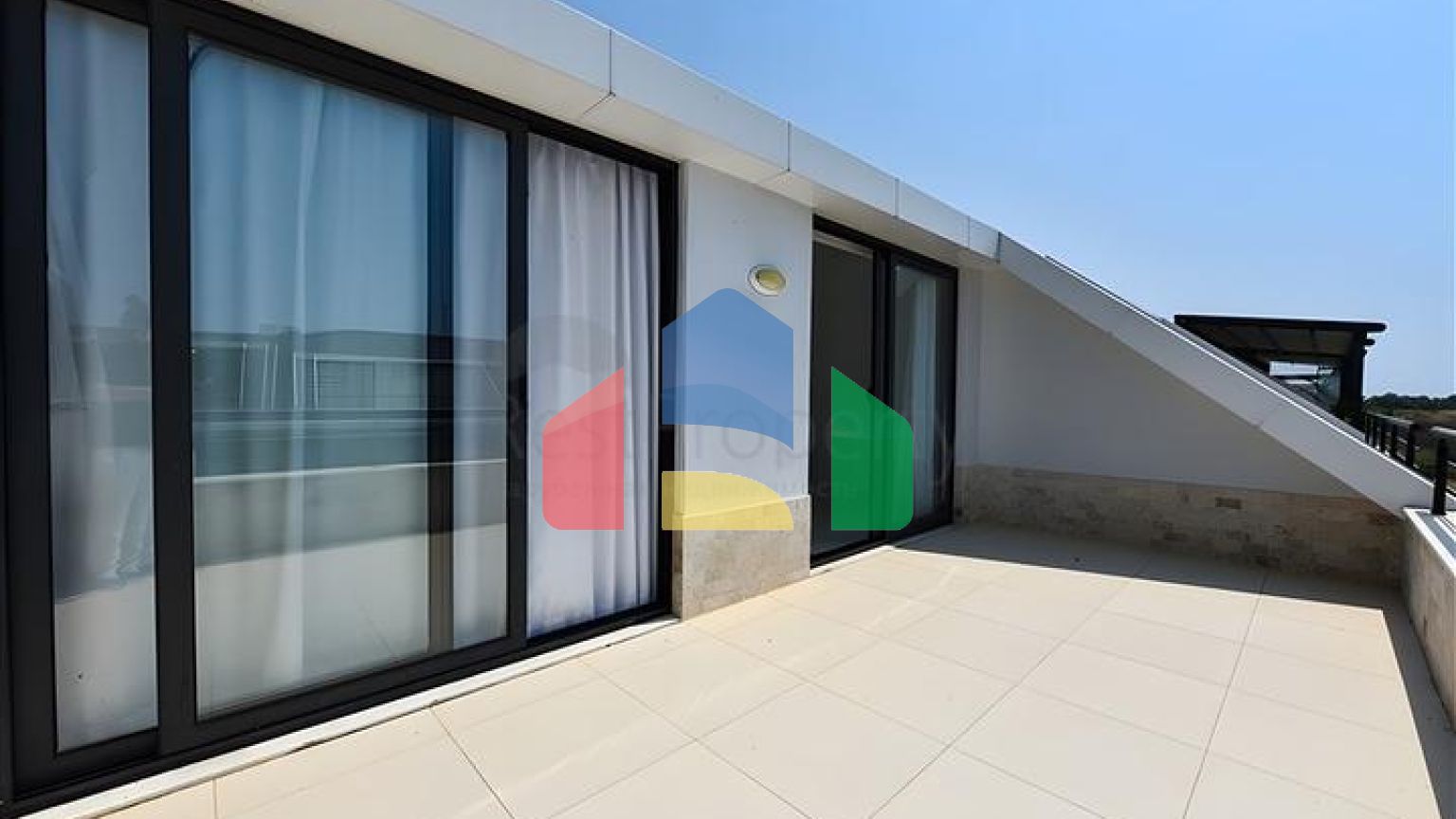 Просторий дуплекс 3+1 в популярному районі Кестель