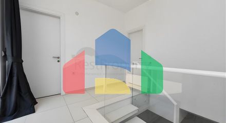 Просторий дуплекс 3+1 в популярному районі Кестель Просторий дуплекс 3+1 в популярному районі Кестель