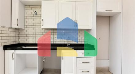 Квартира с видом на море в районе Кестель Квартира с видом на море в районе Кестель