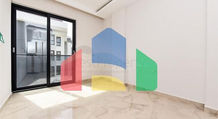 Квартира с видом на море в районе Кестель Квартира с видом на море в районе Кестель