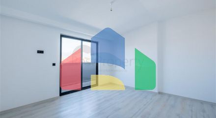 Пентхаус плануванням 4+1 в районі Кестель