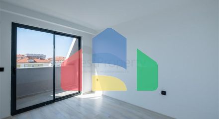 Пентхаус планировкой 4+1 в районе Кестель Пентхаус планировкой 4+1 в районе Кестель