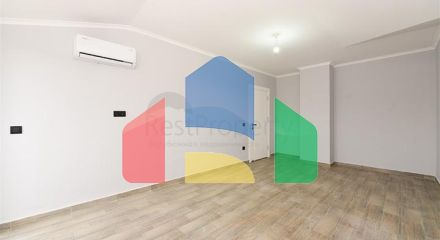 Просторий пентхаус 3 + 1 в районі Кестель