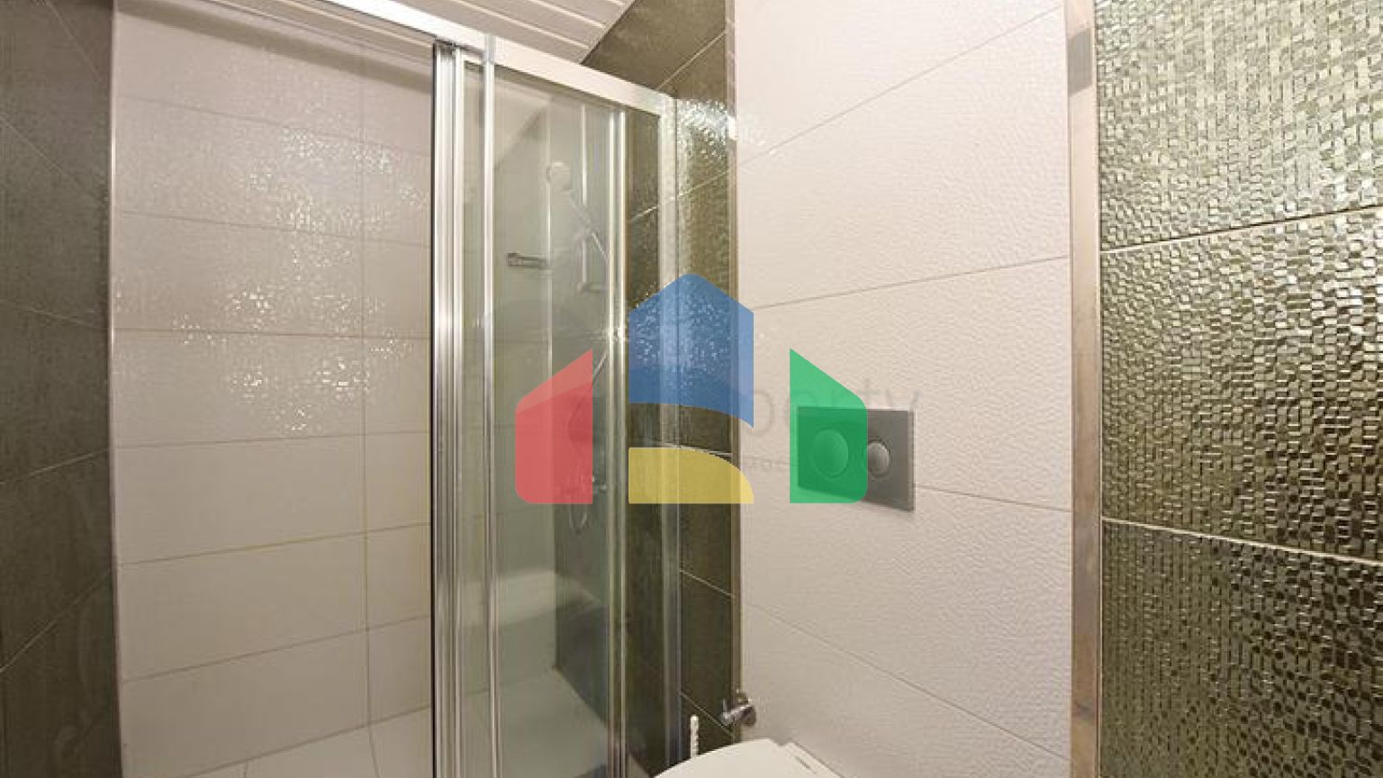 Просторий пентхаус 3 + 1 в районі Кестель