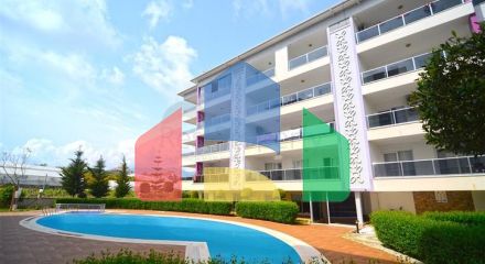 Просторий пентхаус 3 + 1 в районі Кестель