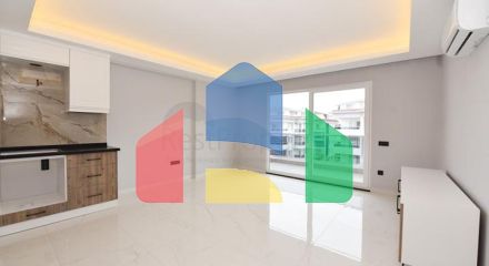 Просторий пентхаус 3 + 1 в районі Кестель