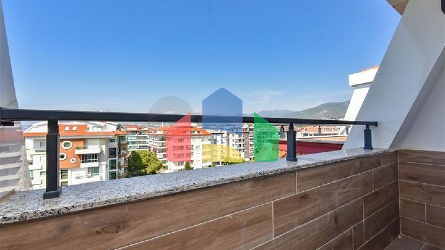  Пентхаус 3+1 с видом на море