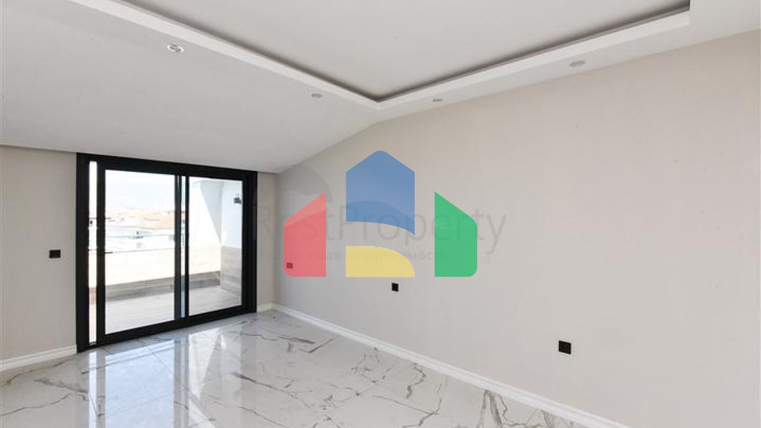  Пентхаус 3+1 с видом на море