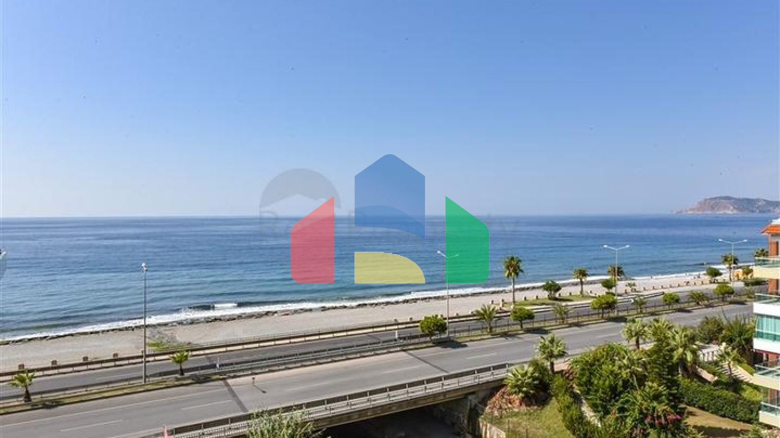  Пентхаус 3+1 с видом на море