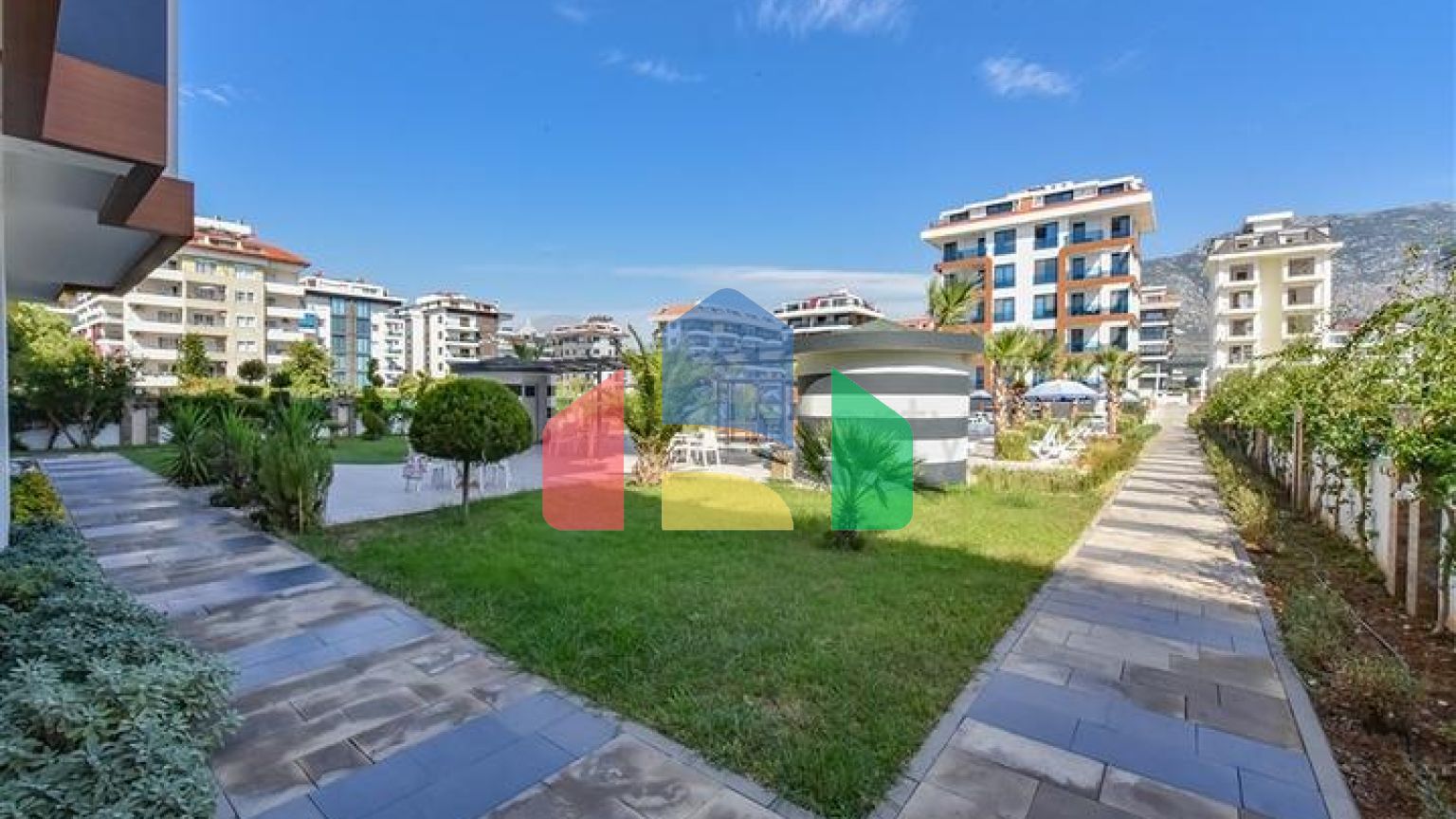  Пентхаус 3+1 с видом на море