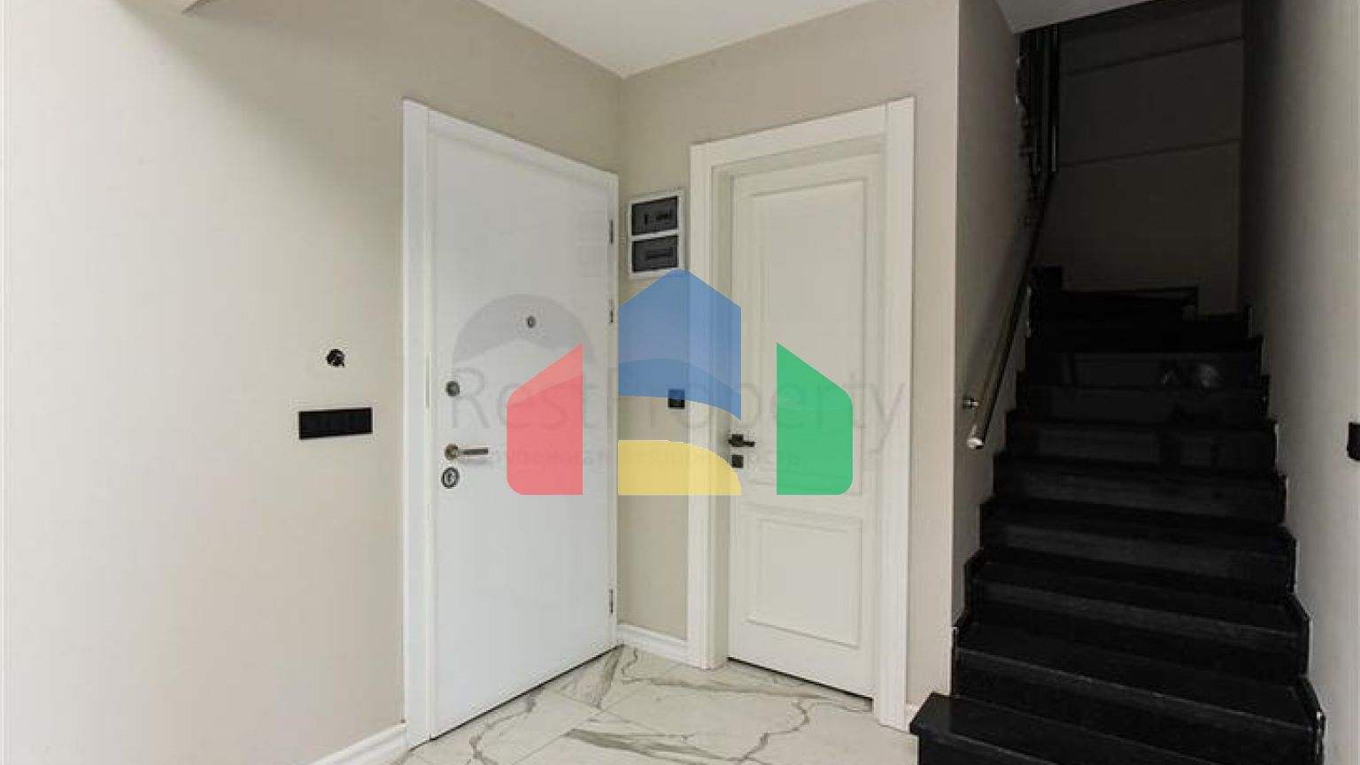  Пентхаус 3+1 с видом на море