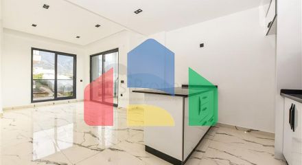 Квартира плануванням 1 + 1 в 100м від Середземного моря в районі Кестель