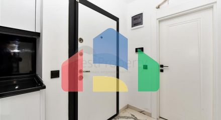 Квартира плануванням 1 + 1 в 100м від Середземного моря в районі Кестель