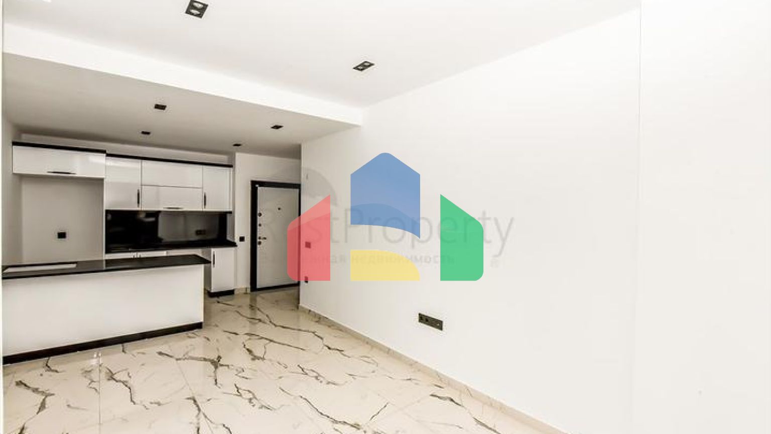 Квартира плануванням 1 + 1 в 100м від Середземного моря в районі Кестель