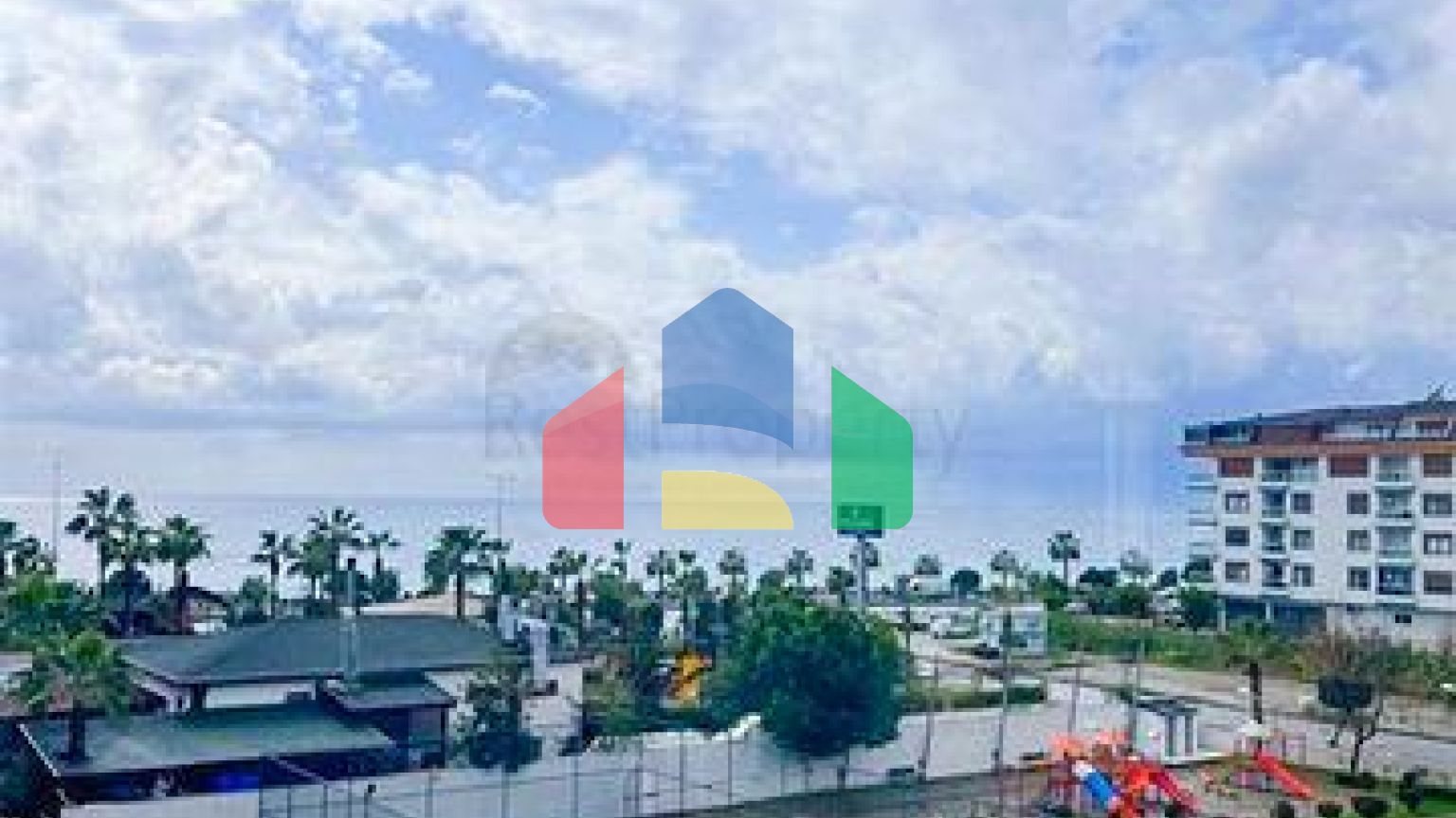 Меблированная квартира 1+1 с видом на море в районе Кестель