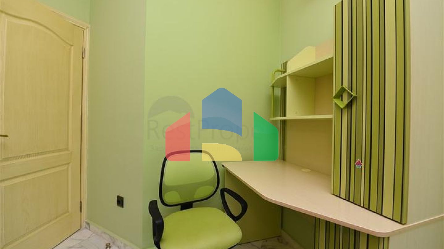 Просторная вилла 7+1 в районе Кестель