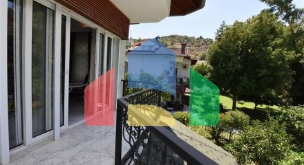 Просторная вилла 7+1 в районе Кестель Просторная вилла 7+1 в районе Кестель