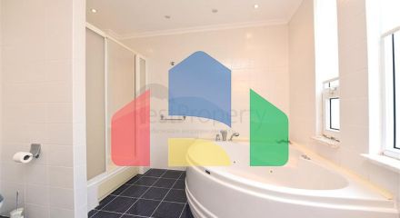 Просторная вилла 7+1 в районе Кестель Просторная вилла 7+1 в районе Кестель