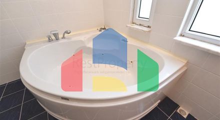 Просторная вилла 7+1 в районе Кестель Просторная вилла 7+1 в районе Кестель