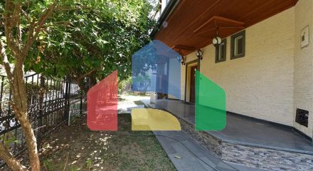 Просторная вилла 7+1 в районе Кестель Просторная вилла 7+1 в районе Кестель